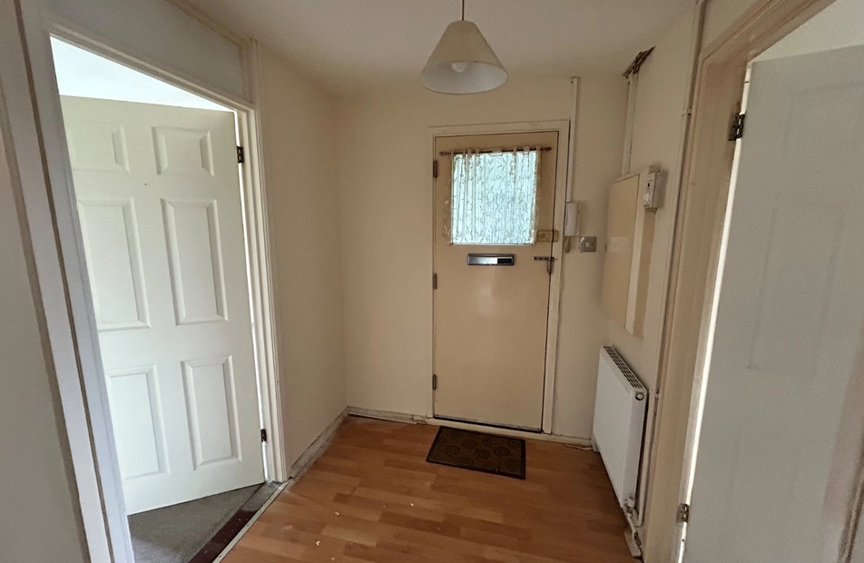 Stratfield Gardens, Havant, Hampshire, PO9 - Charters