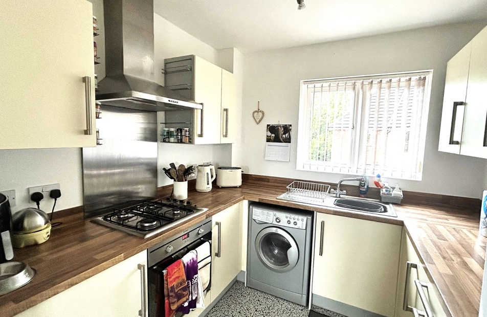 Freeley Road, Havant, Hampshire, PO9 - Charters