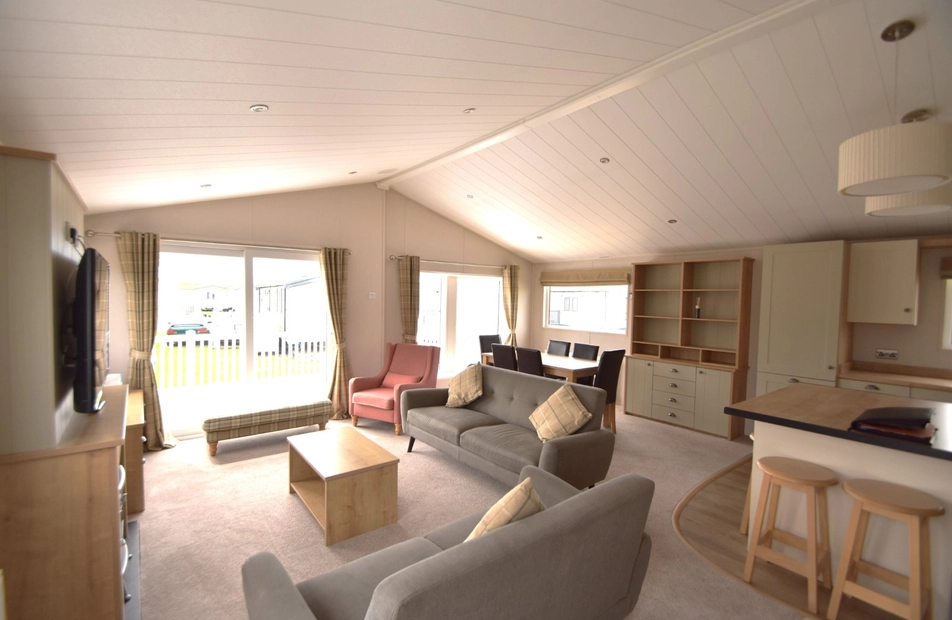 Nannery Road Vinnetrow Road, Runcton, Chichester, West Sussex, PO20 - Charters