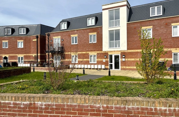 New Lane, Havant, Hampshire, PO9 - Charters