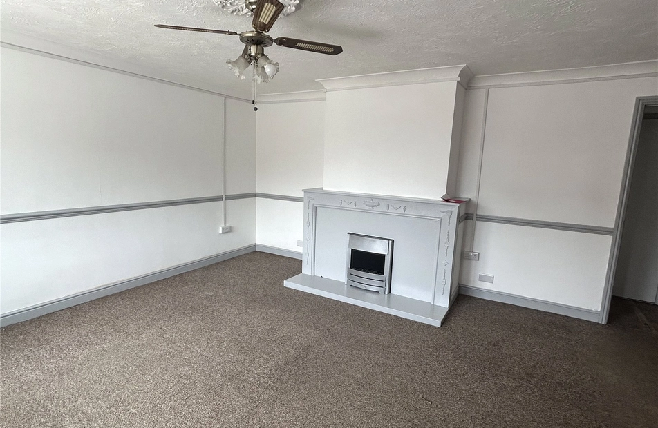 Wakefords Way, Havant, Hampshire, PO9 - Charters