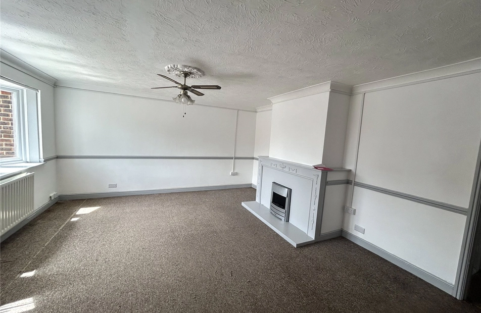 Wakefords Way, Havant, Hampshire, PO9 - Charters
