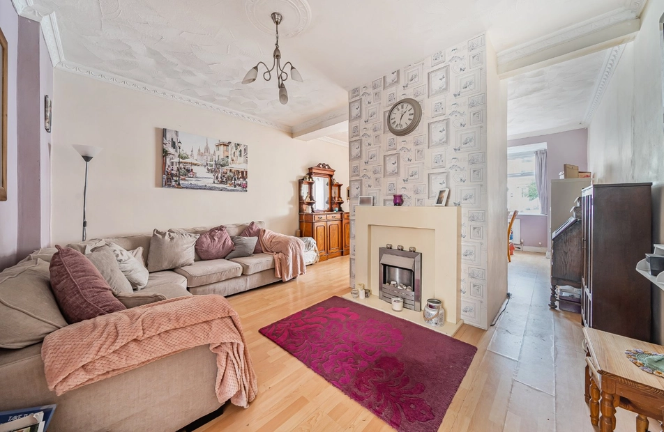 Powerscourt Road, Portsmouth, Hampshire, PO2 - Charters