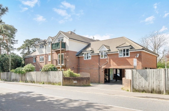 West Dene Court, 265 Warsash Road, Locks Heath, Southampton, Hampshire, SO31 - Charters