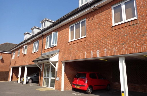 Middleton Mews, Park Gate, Station Road, Southampton, SO31 - Charters