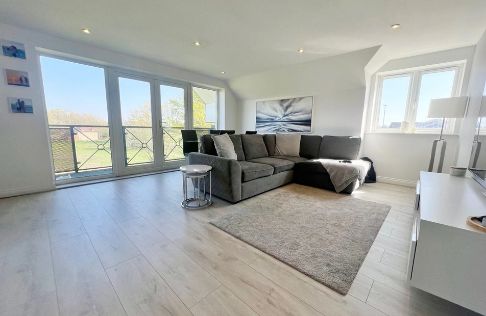 Broad Oak, Botley, Hampshire, SO30 - Charters