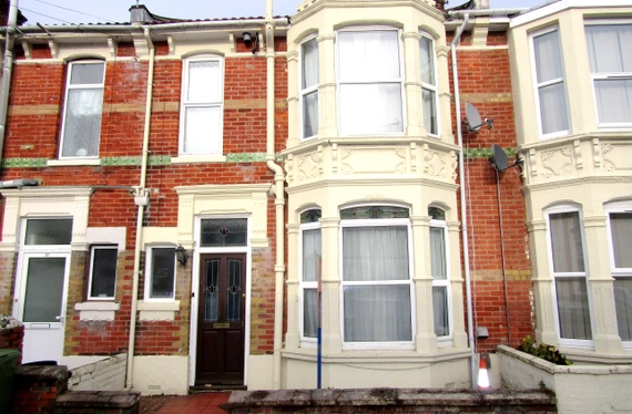 Liss Road, Southsea, PO4 - Charters