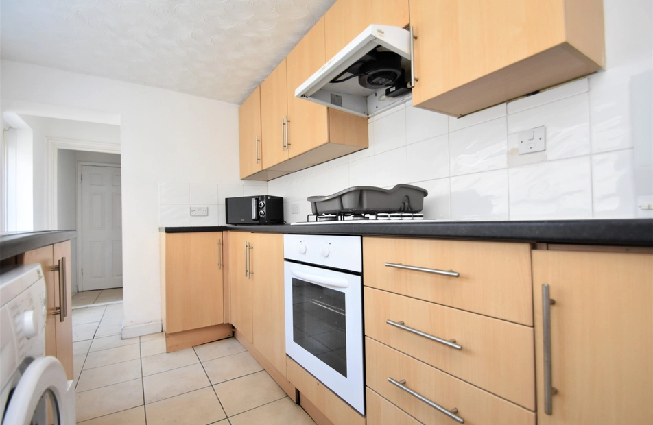 Exmouth Road, Southsea, PO5 - Charters