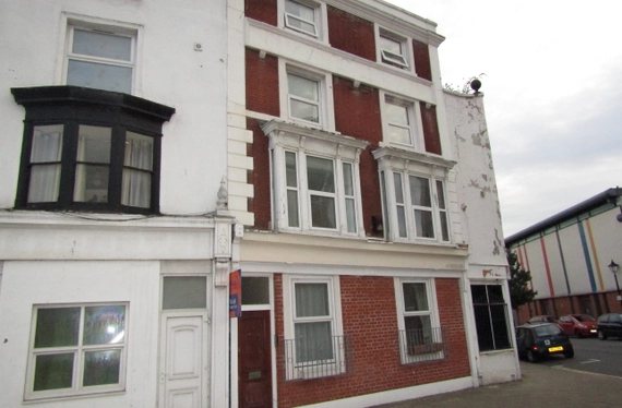 Queen Street, Portsmouth, PO1 - Charters