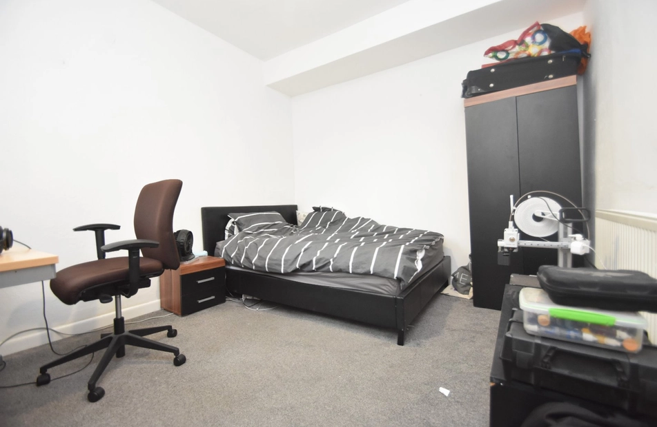 Orchard Road, Southsea, Hampshire, PO4 - Charters