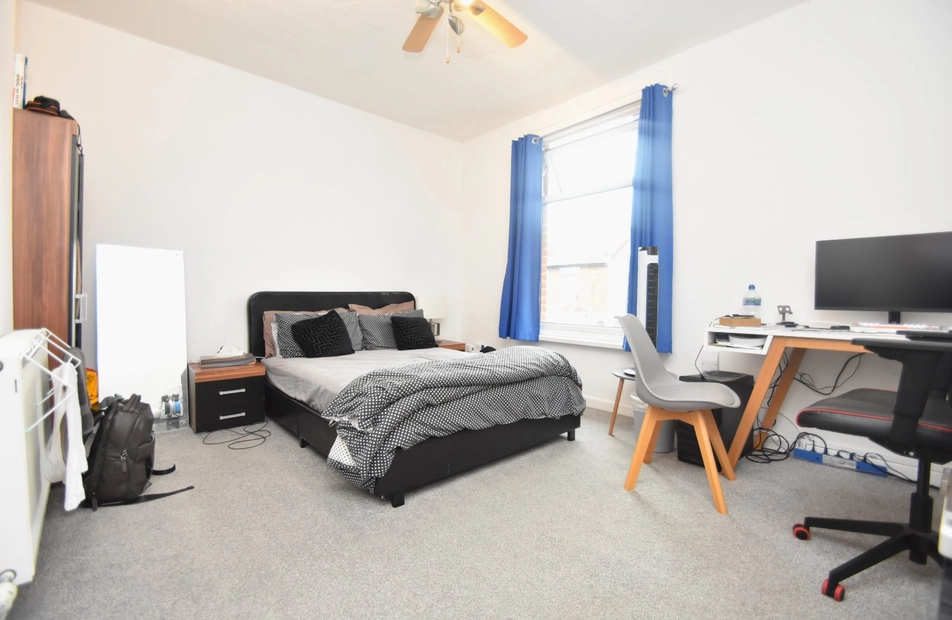 Orchard Road, Southsea, Hampshire, PO4 - Charters