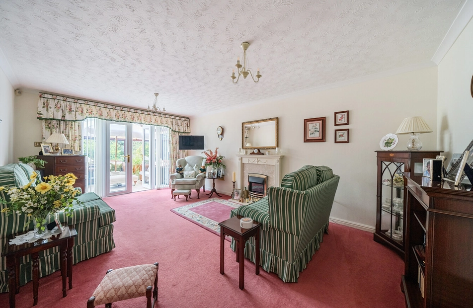 Brooklynn Close, Waltham Chase, Southampton, Hampshire, SO32 - Charters