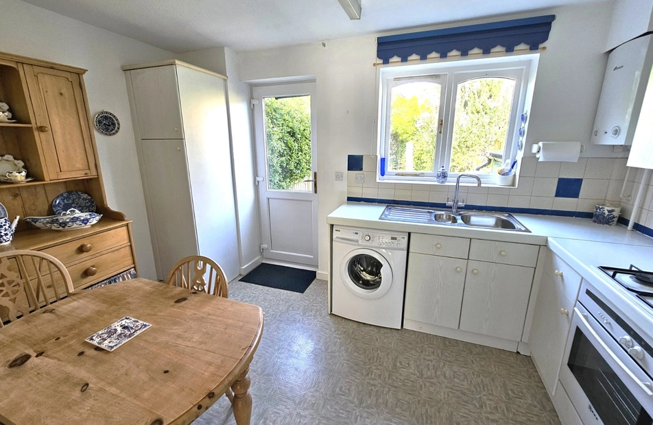 Cherry Gardens, Bishops Waltham, Southampton, Hampshire, SO32 - Charters