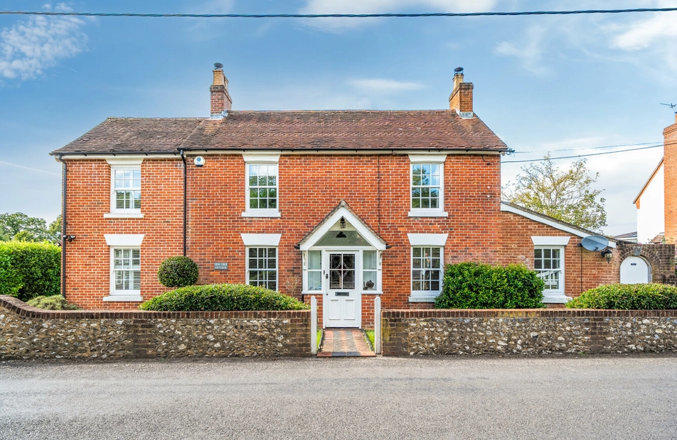 Upham Street, Upham, Southampton, Hampshire, SO32 - Charters