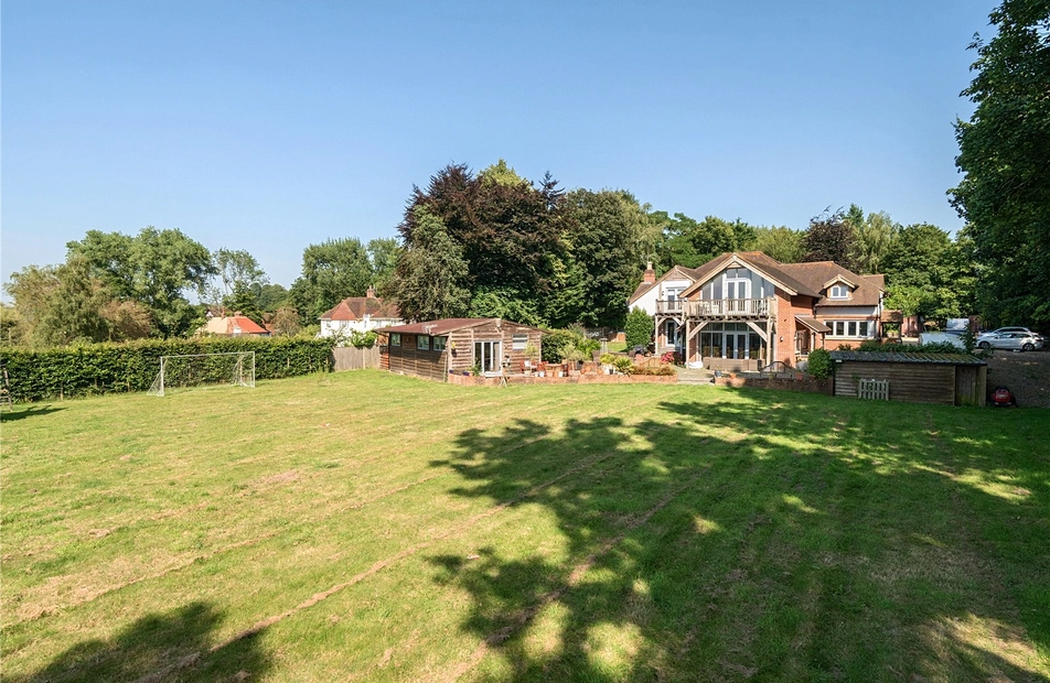 Winchester Road, Shedfield, Southampton, Hampshire, SO32 - Charters