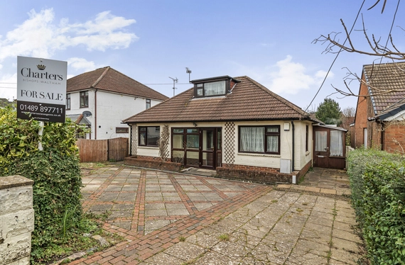 Victoria Road, Bishops Waltham, Southampton, Hampshire, SO32 - Charters