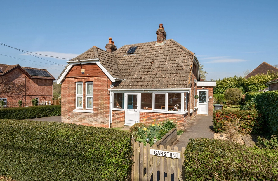 Manor Road, Durley, Southampton, Hampshire, SO32 - Charters