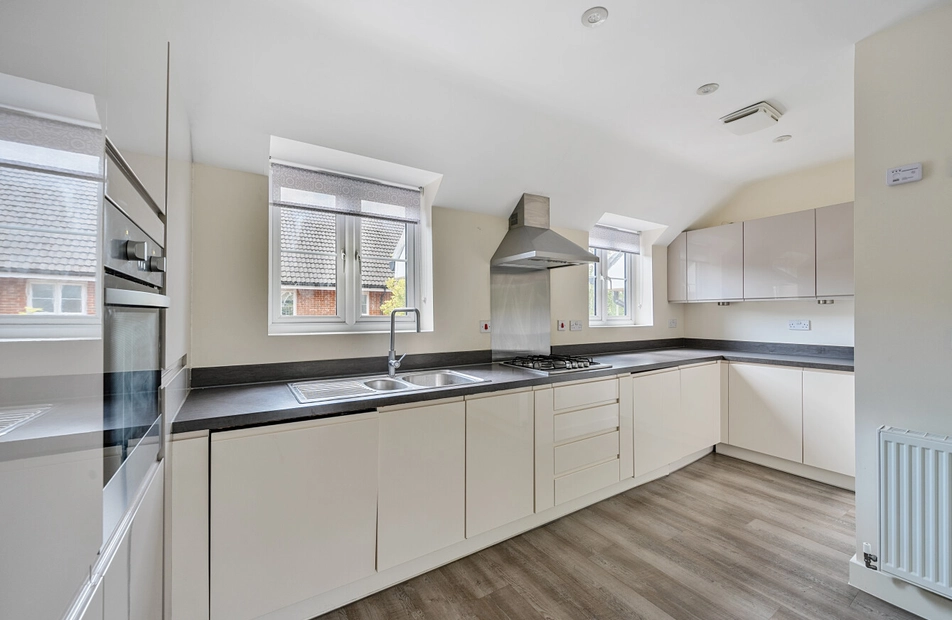 Shafford Meadows, Hedge End, Southampton, SO30 - Charters