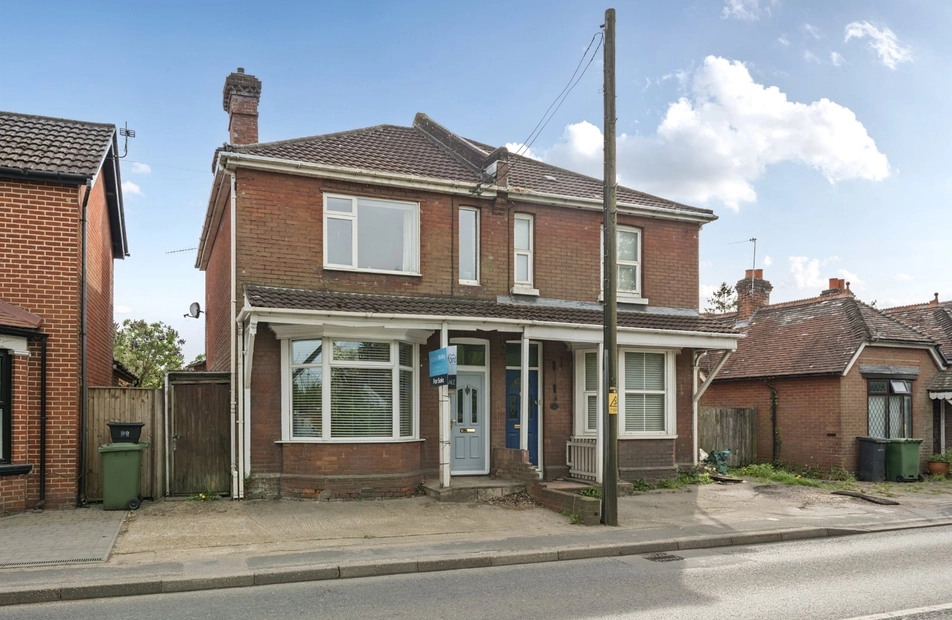 High Street, Botley, Southampton, Hampshire, SO30 - Charters