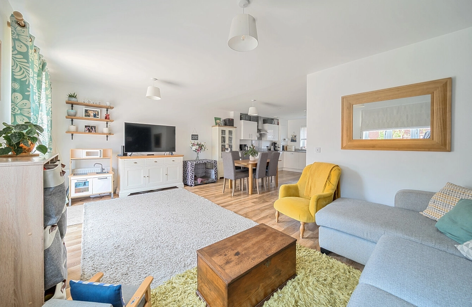 Morley Lee Mews, Botley, Hampshire, SO32 - Charters