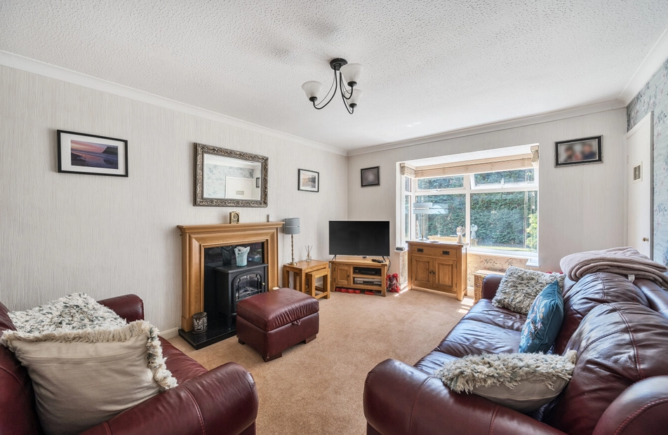 Lime Walk, Botley, Southampton, Hampshire, SO30 - Charters