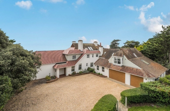 Crofton Avenue, Hill Head, Hampshire, PO13 - Charters