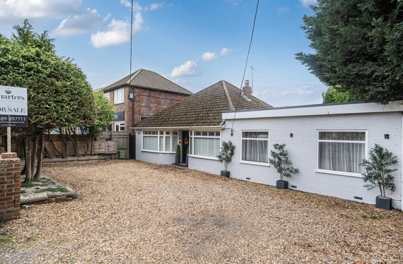 Fair Oak Road, Bishopstoke, Eastleigh, Hampshire, SO50 - Charters