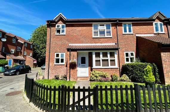 Yarmouth Gardens, Southampton, Hampshire, SO15 - Charters