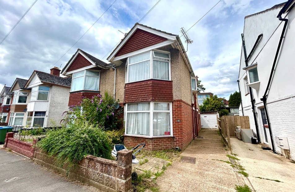 Pointout Road, Southampton, Hampshire, SO16 - Charters
