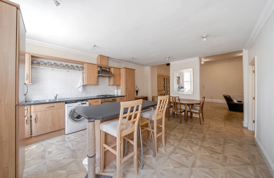 Portland Terrace, Southampton, Hampshire, SO14 - Charters