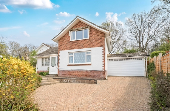 The Rise, Waterlooville, Hampshire, PO7 - Charters