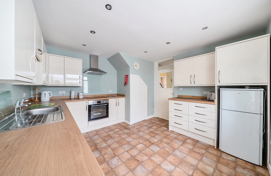 The Rise, Waterlooville, Hampshire, PO7 - Charters