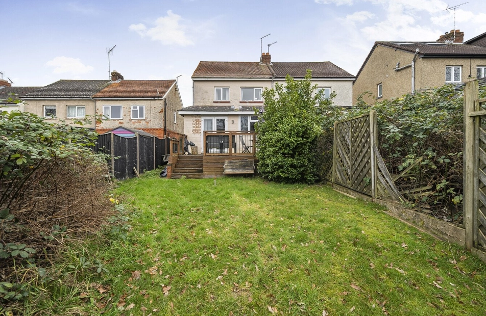 Sandy Brow, Widley, Hampshire, PO7 - Charters