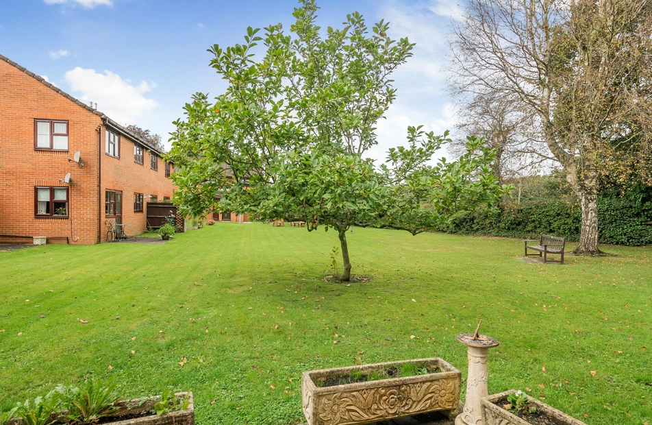 Rookwood View, Denmead, Waterlooville, Hampshire, PO7 - Charters