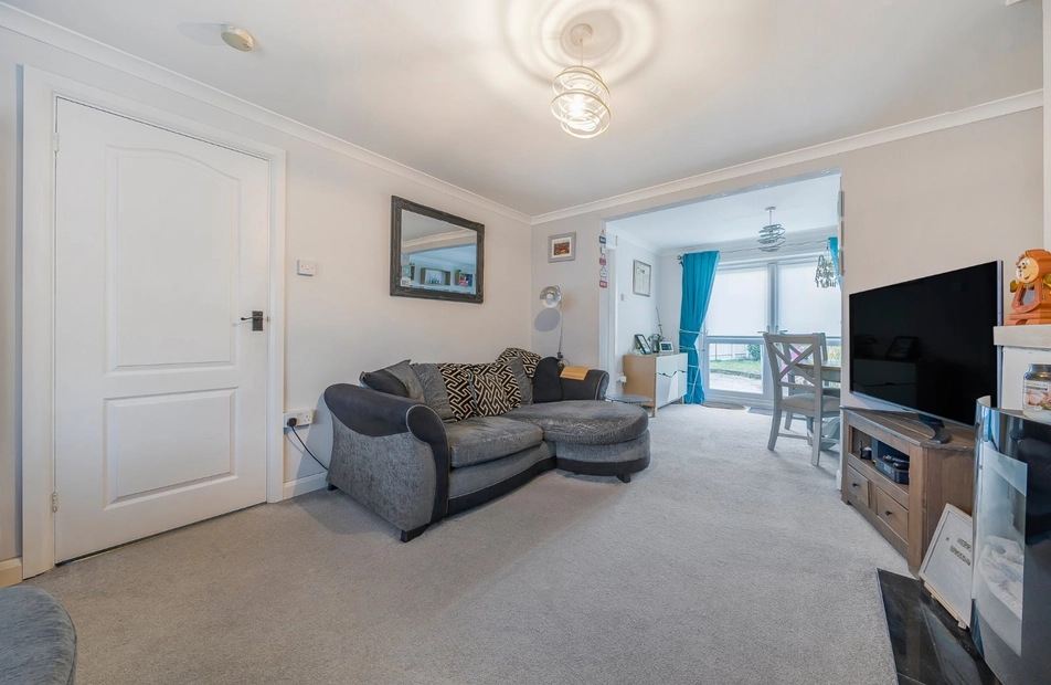Mill Road, Waterlooville, Hampshire, PO7 - Charters