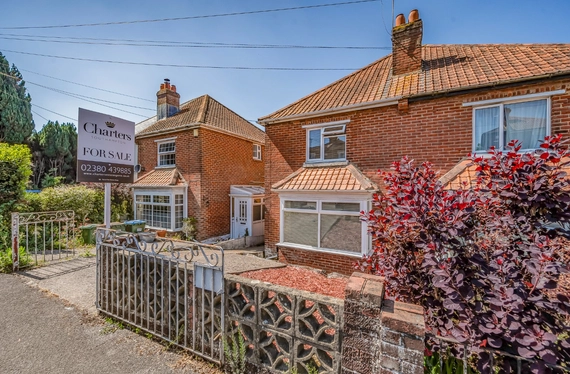 Ash Tree Road, Bitterne Park, Hampshire, SO18 - Charters