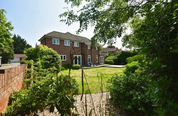 Catisfield Lane, Fareham, Hampshire, PO15 - Charters