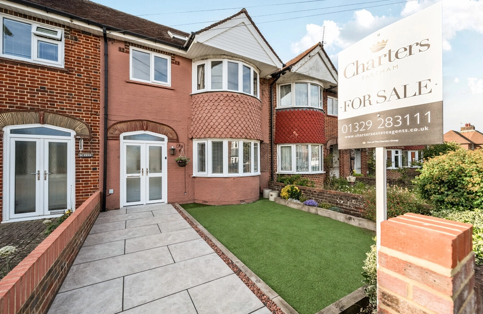Mill Road, Fareham, Hampshire, PO16 - Charters