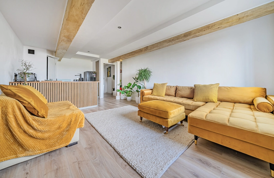 Lower Quay, Fareham, Hampshire, PO16 - Charters