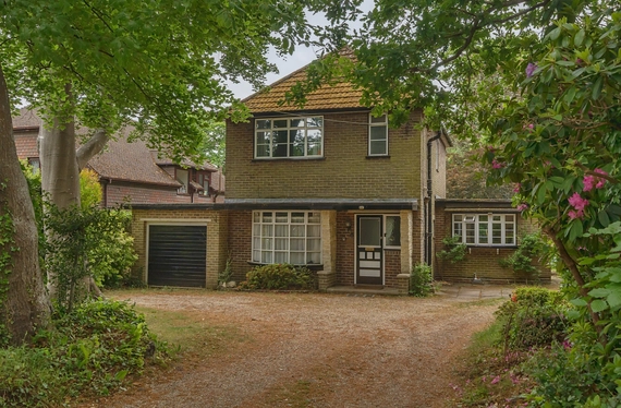 Hursley Road, Chandler's Ford, Hampshire, SO53 - Charters