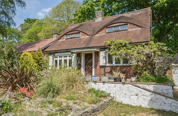 Gordon Road, Chandler's Ford, Eastleigh, Hampshire, SO53 - Charters