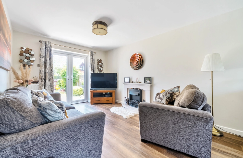 Bosville, Boyatt Wood, Hampshire, SO50 - Charters
