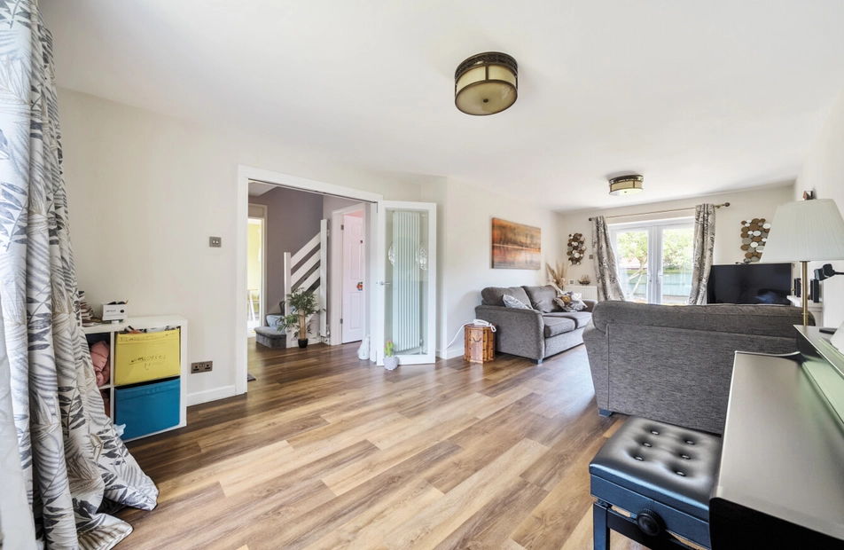Bosville, Boyatt Wood, Hampshire, SO50 - Charters
