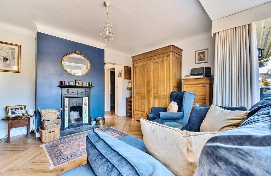 Verona Road, Chandler's Ford, Eastleigh, Hampshire, SO53 - Charters