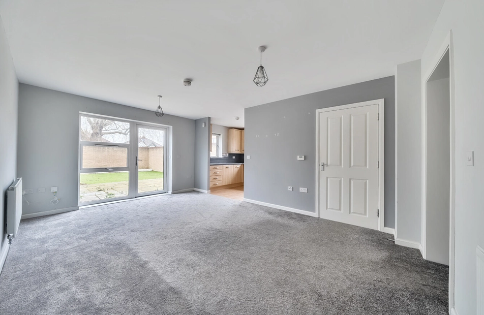Tichborne Road, Eastleigh, Hampshire, SO50 - Charters