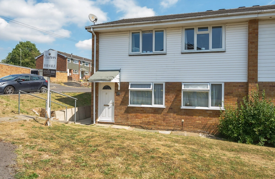 Milford Gardens, Chandler's Ford, Eastleigh, Hampshire, SO53 - Charters