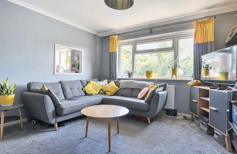 Milford Gardens, Chandler's Ford, Eastleigh, Hampshire, SO53 - Charters