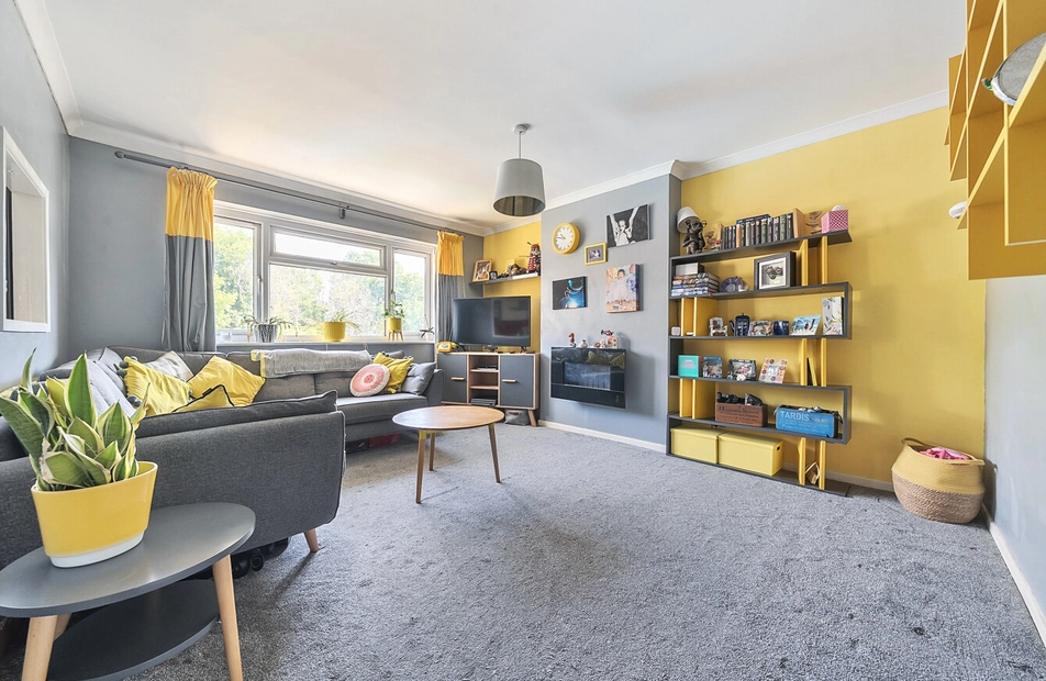 Milford Gardens, Chandler's Ford, Eastleigh, Hampshire, SO53 - Charters