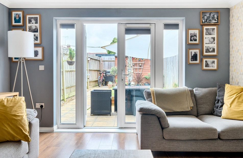 Ashton Gardens, Eastleigh, Hampshire, SO50 - Charters