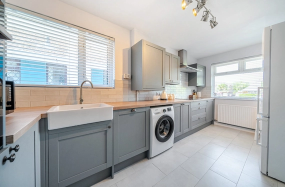 Milton Road, Waterlooville, Hampshire, PO7 - Charters